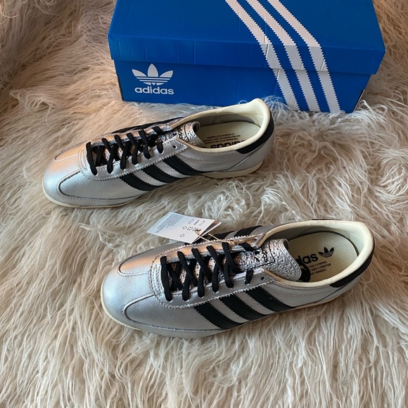 ✨NWT✨ Adidas SL 72 OG Women’s, Silver Metallic/Black, Size 8.5 - Picture 7 of 14